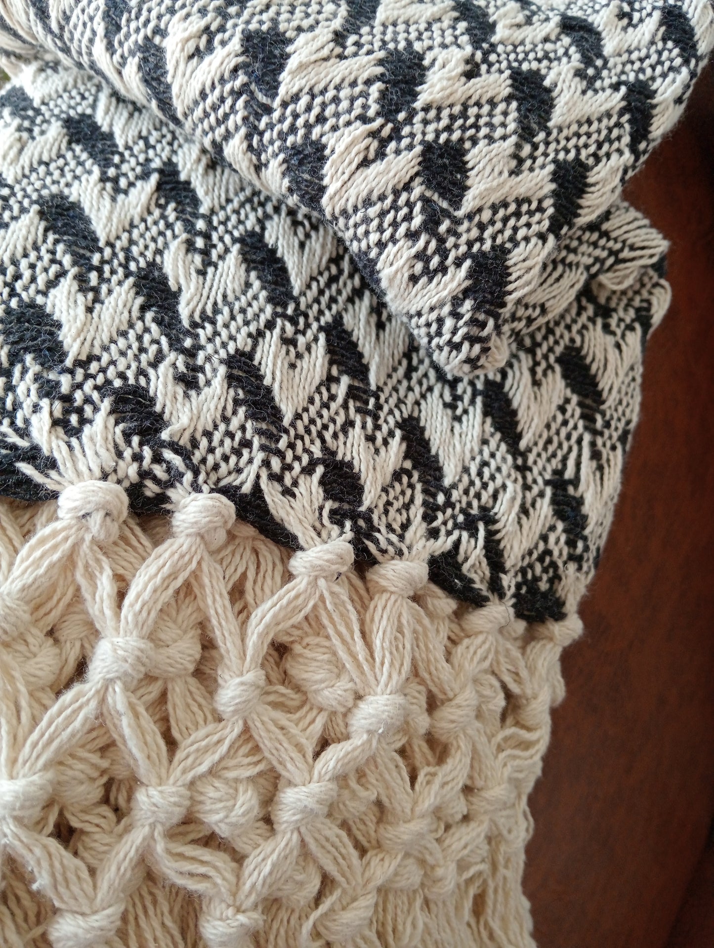 Saruni Handwoven Throw