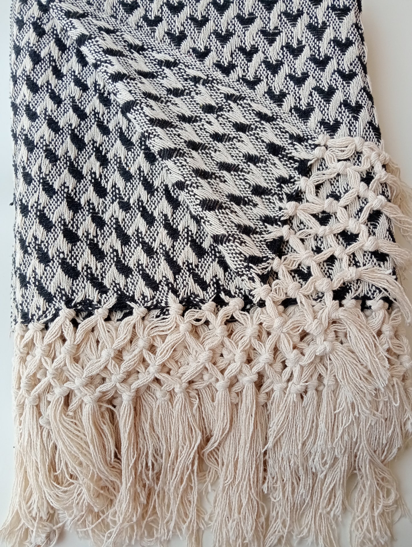 Saruni Handwoven Throw