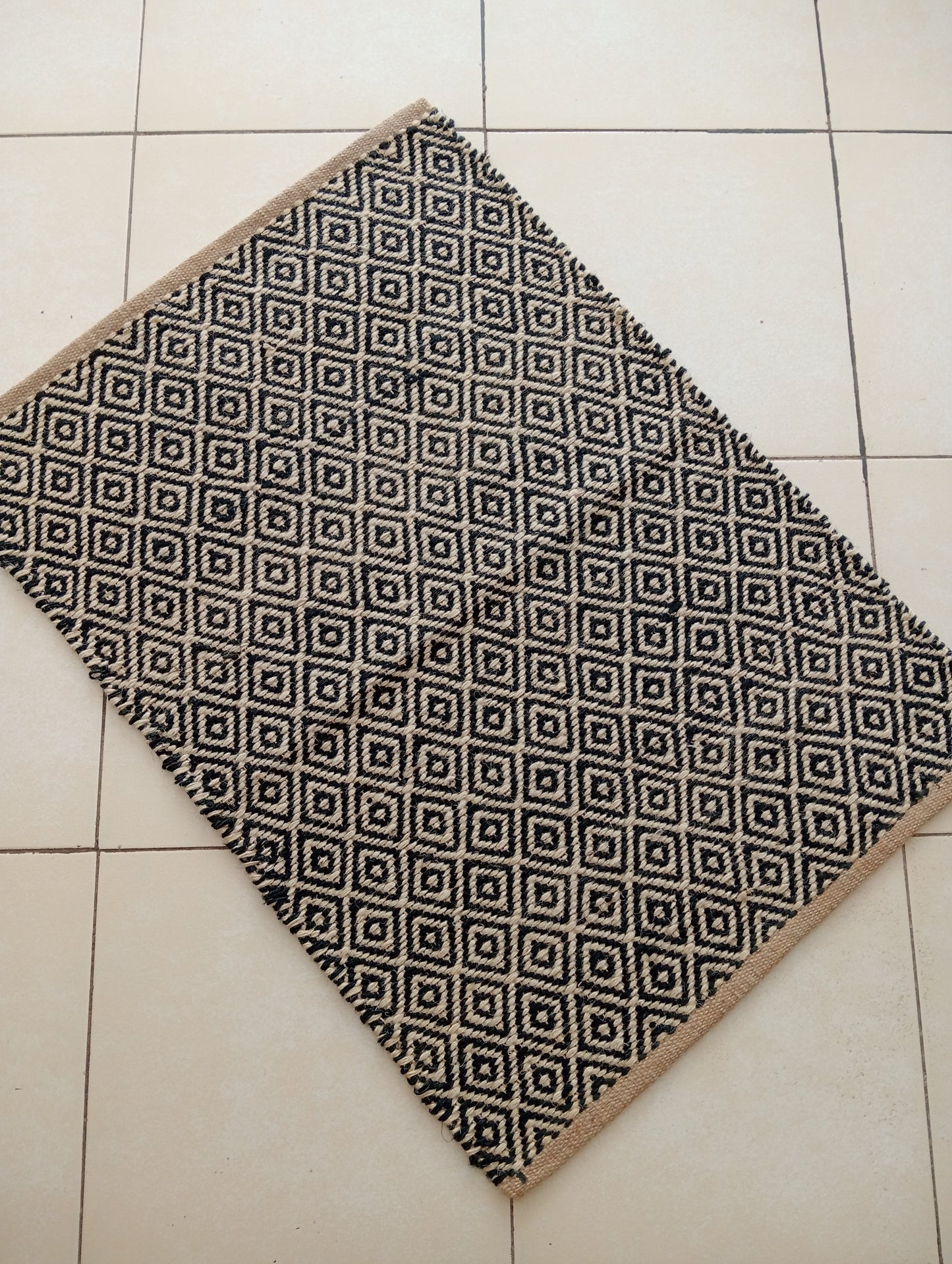 Heavy Diamond Jute Door Mat-Black (2 by 3ft)