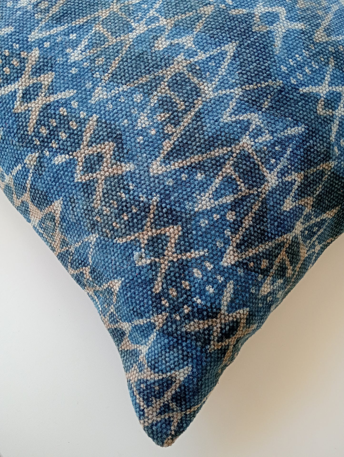 Kali Tribal Handblock Cover