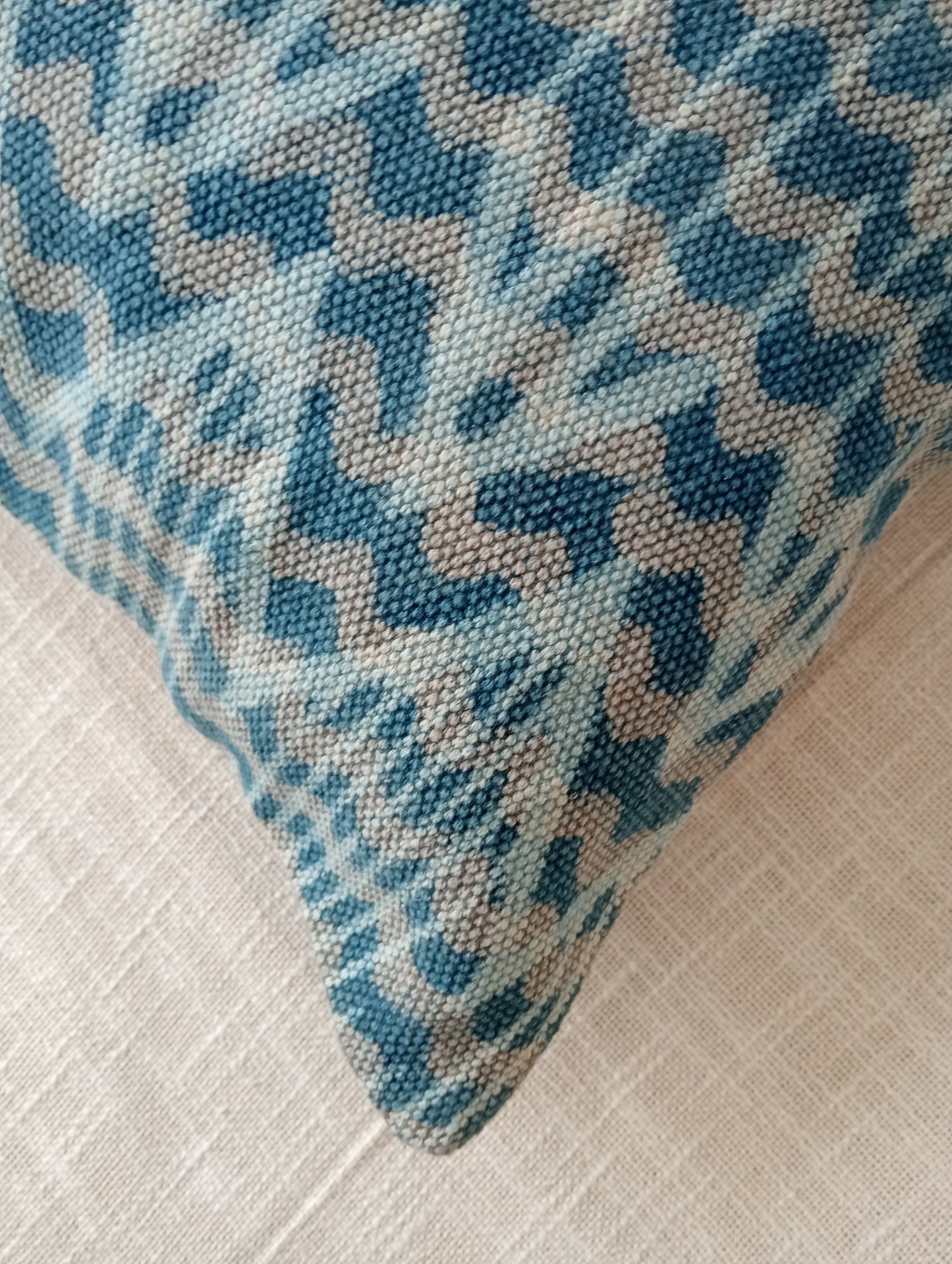 Mawimbi Handblock Cover