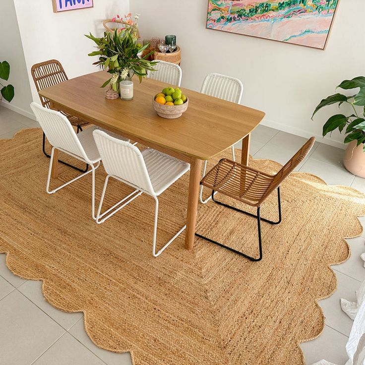 Aria Braided Jute Rug (5 by 8ft)