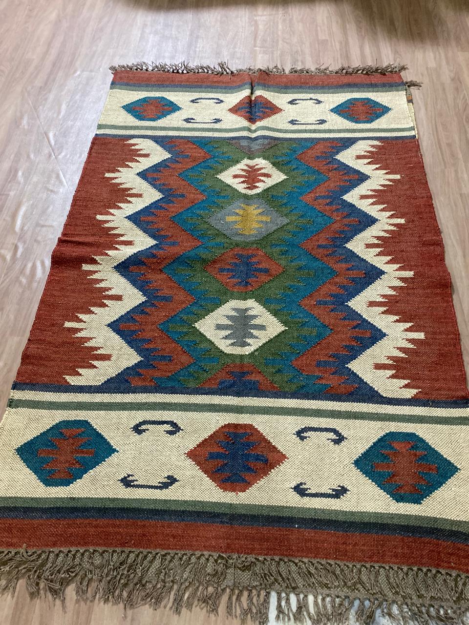 Bold Jute & Wool Kilim Rug (4 by 6ft)