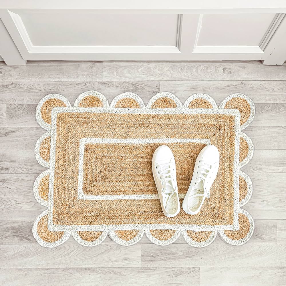 Scalloped Braided Jute Door Mat-White Boarder (2 by 3ft)