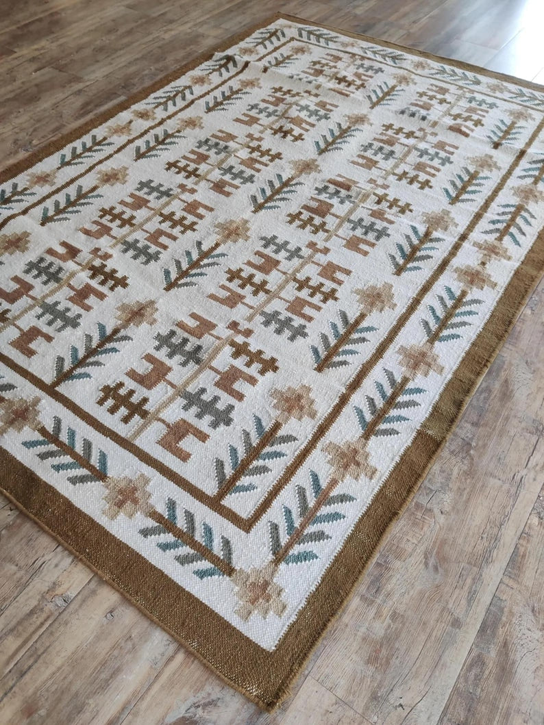 Amani Handwoven Wool Rug