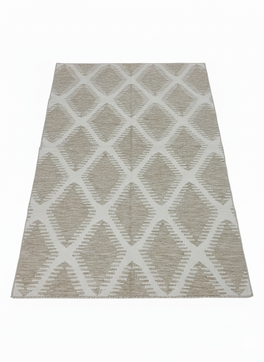 Neutral Handwoven Wool Area Rug (4 by 6ft)